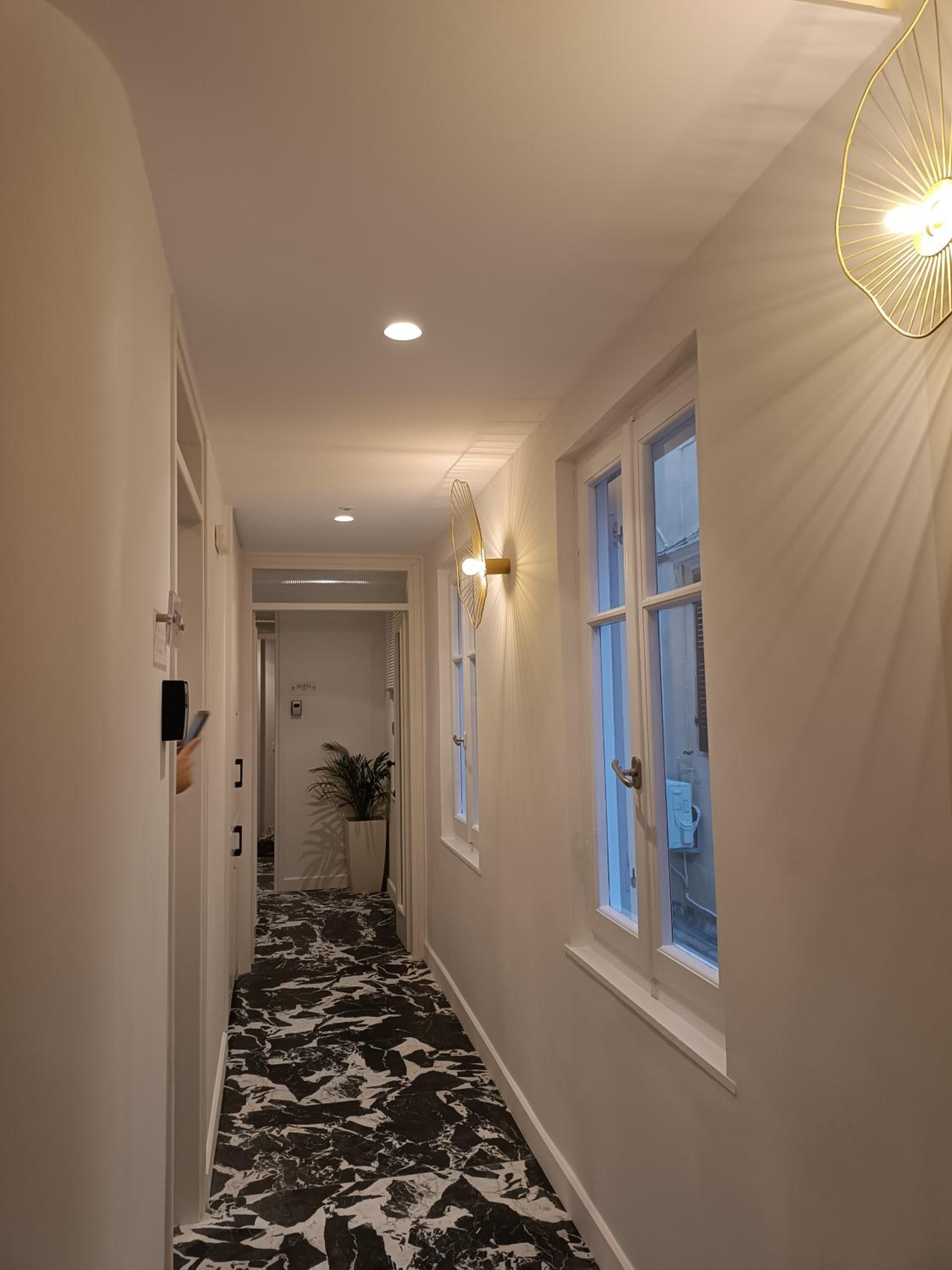 MUSES LUXURY SUITES