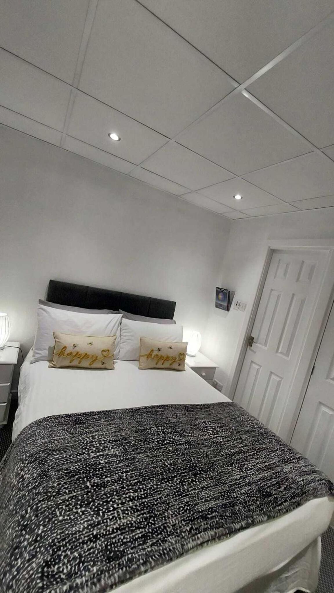 Rock Dene Hotel