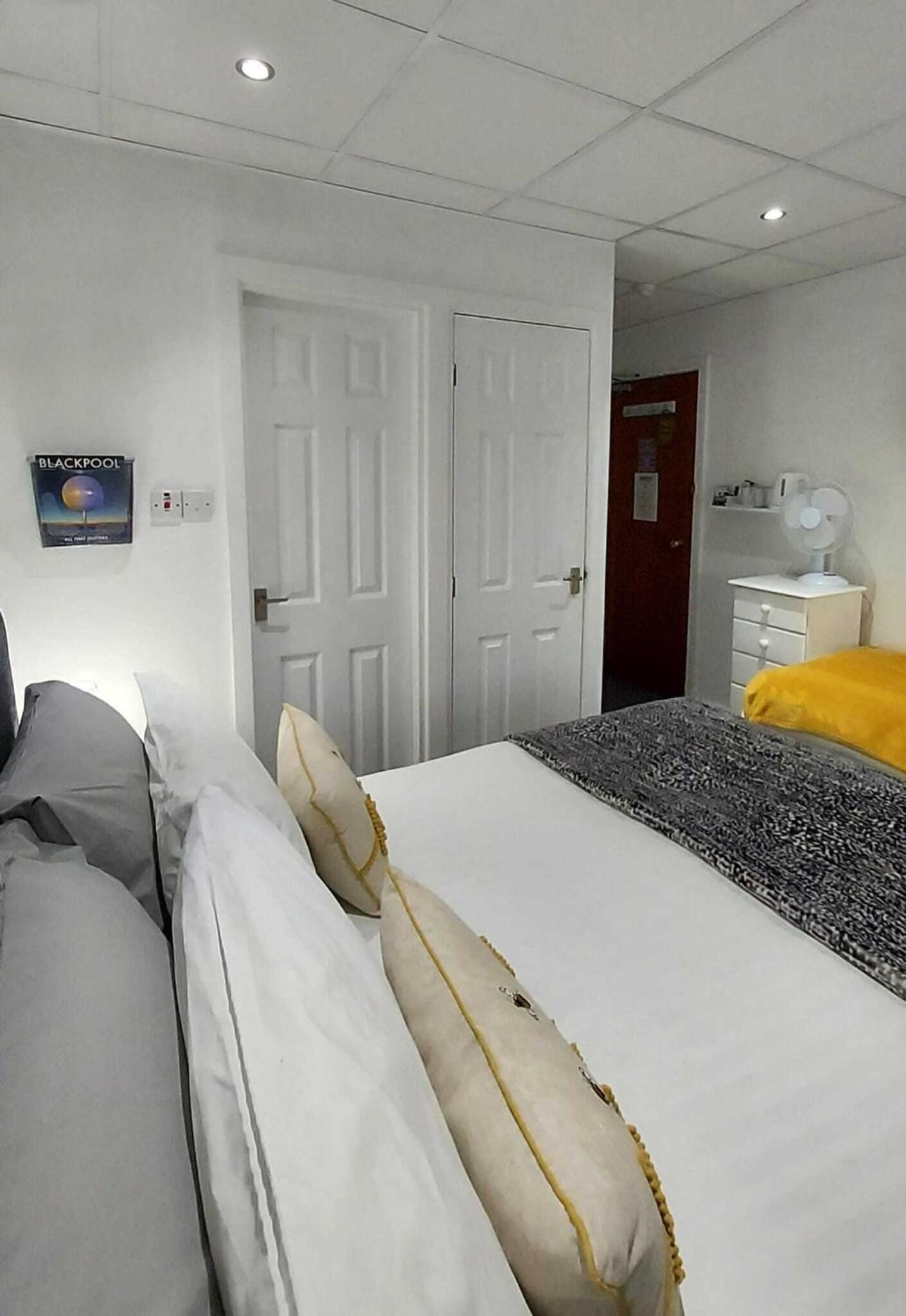 Rock Dene Hotel
