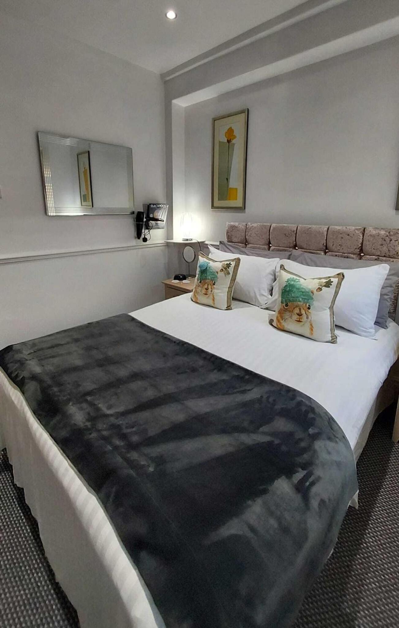 Rock Dene Hotel