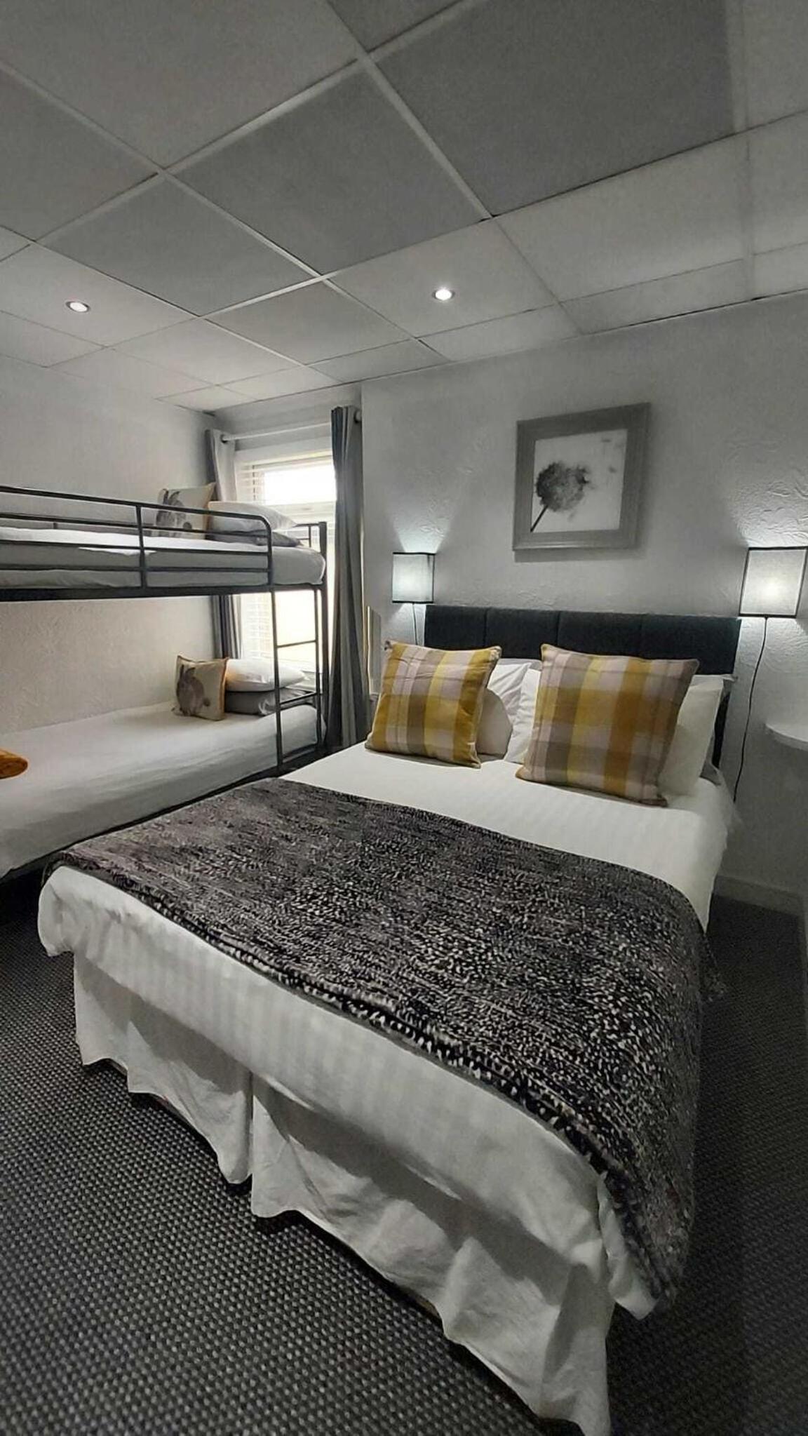 Rock Dene Hotel