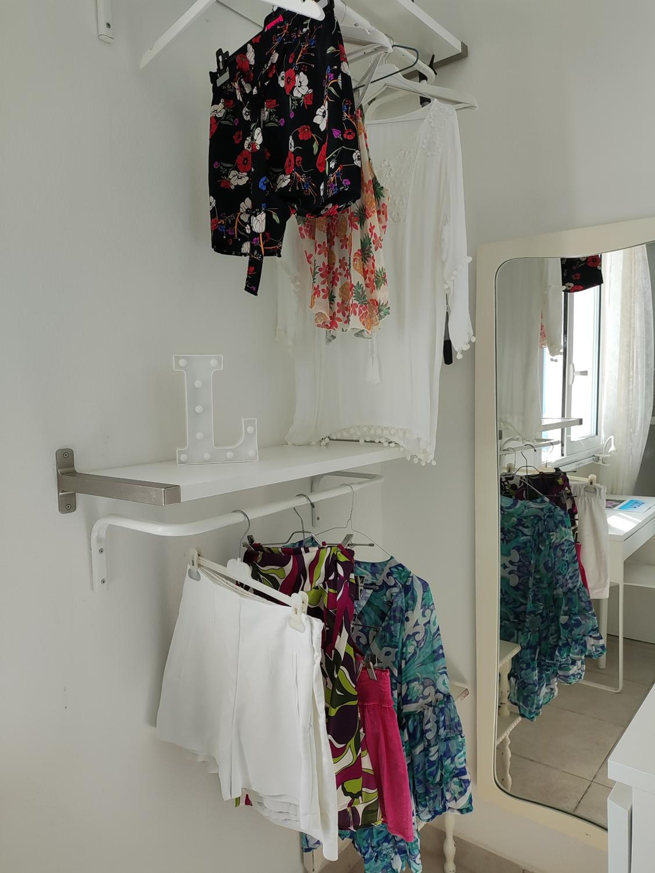 Photo 42