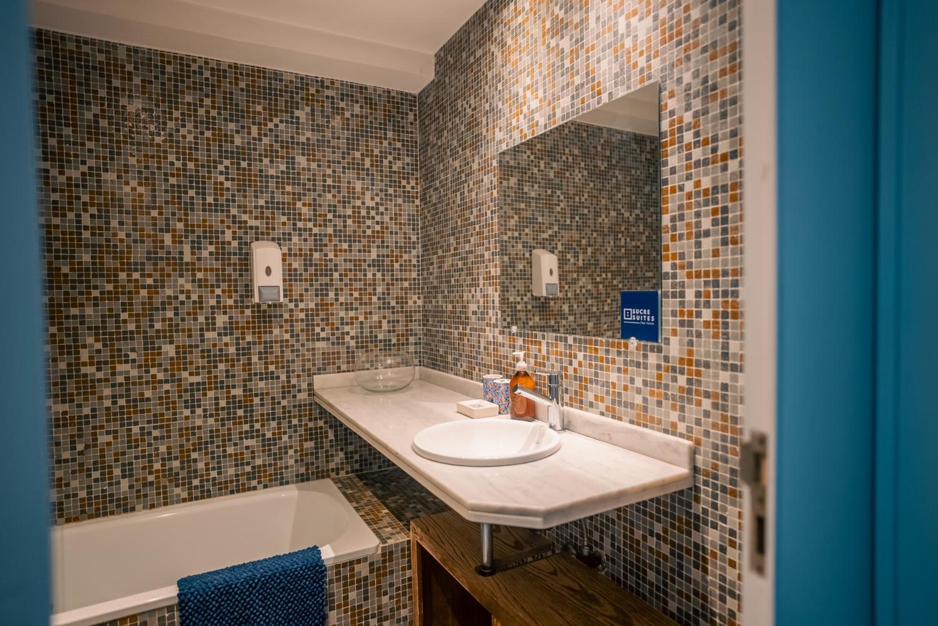 Manzanares Suites