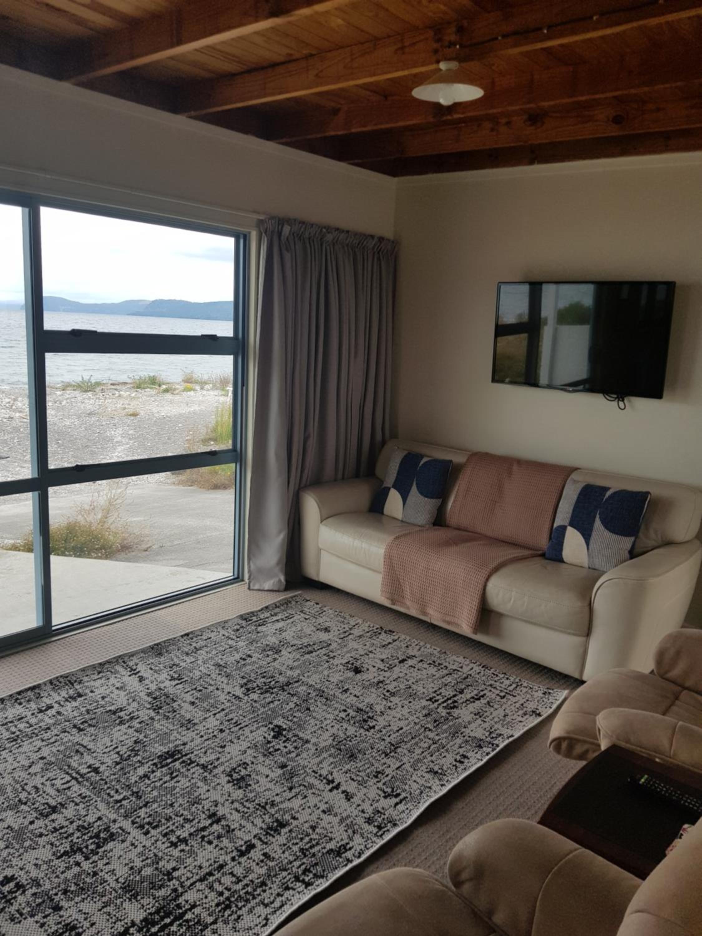 Waitahanui Lodge