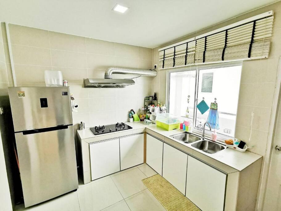EcoPark Condominium, 5mins to airport, malls & eatery photo 3
