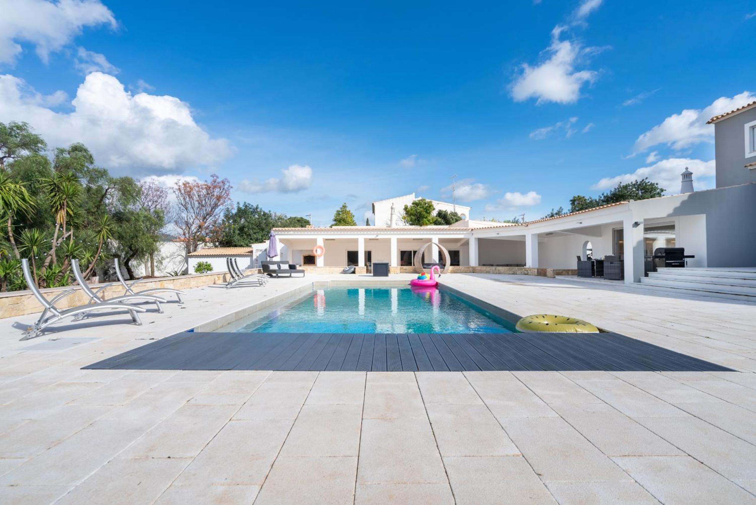 Luxury Villa, With A Private Pool, 10 Min- Quinta Do Lago view 2