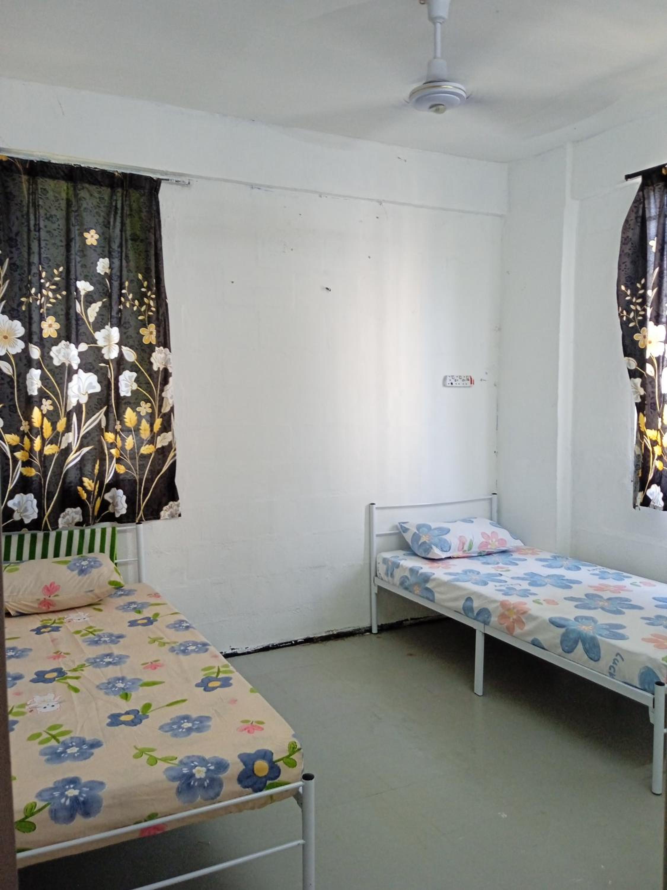 Homestay Indrawasih with 2 Bedroom 4 Single Bed NOT SHARING photo 2