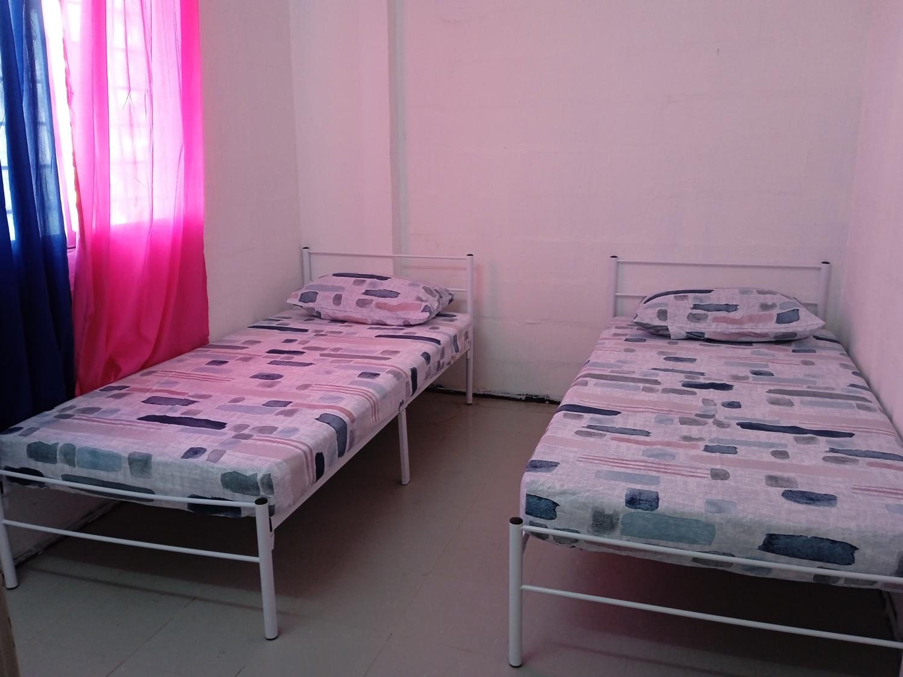 Homestay Indrawasih with 2 Bedroom 4 Single Bed NOT SHARING photo 6