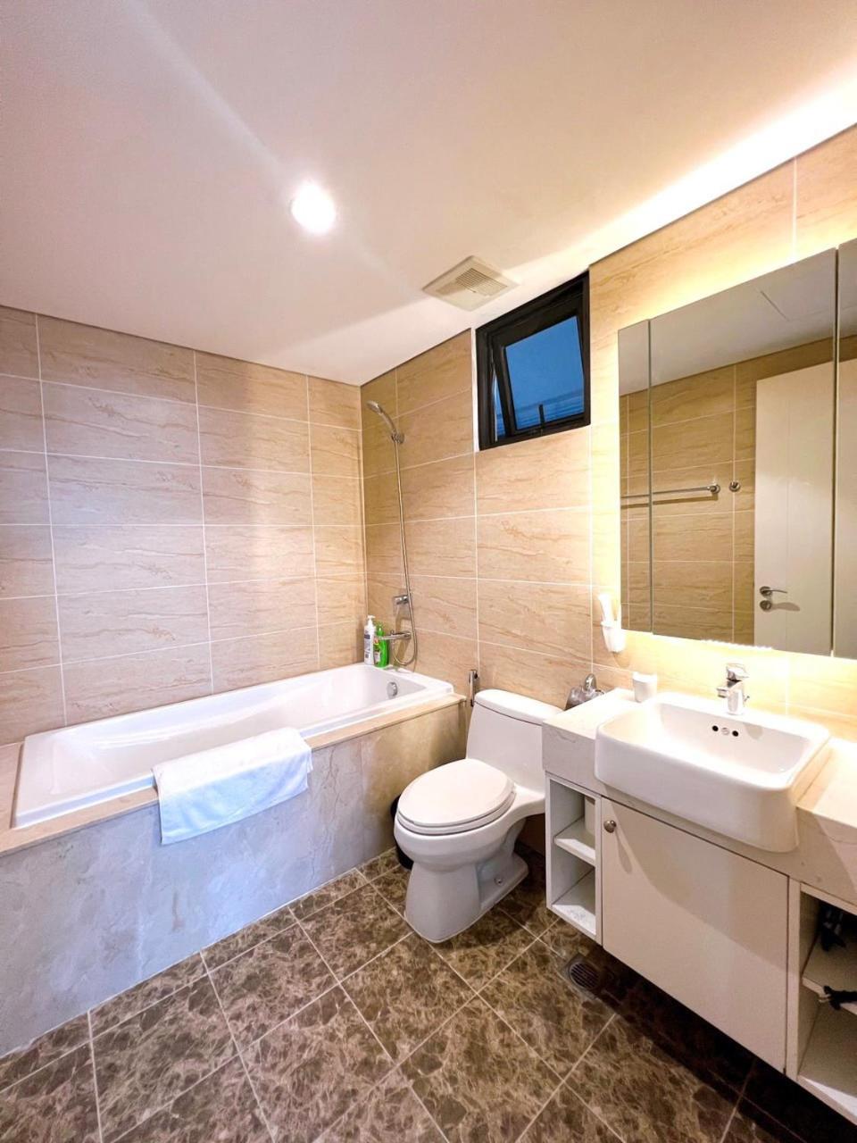 Vinhomes D'Capitale-Căn hộ 2 phòng ngủ + 2 phòng tắm