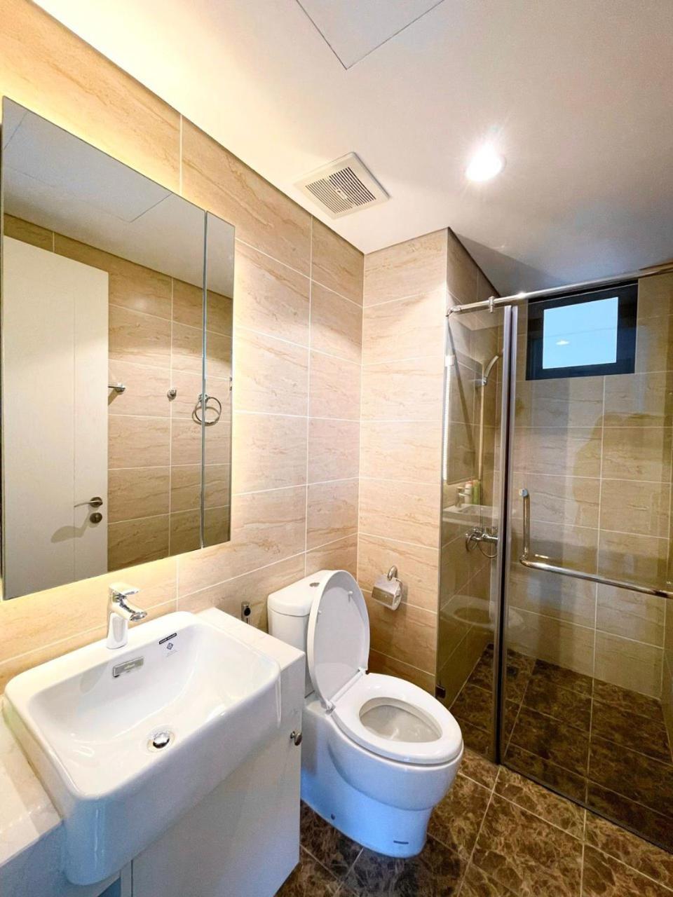 Vinhomes D'Capitale-Căn hộ 2 phòng ngủ + 2 phòng tắm