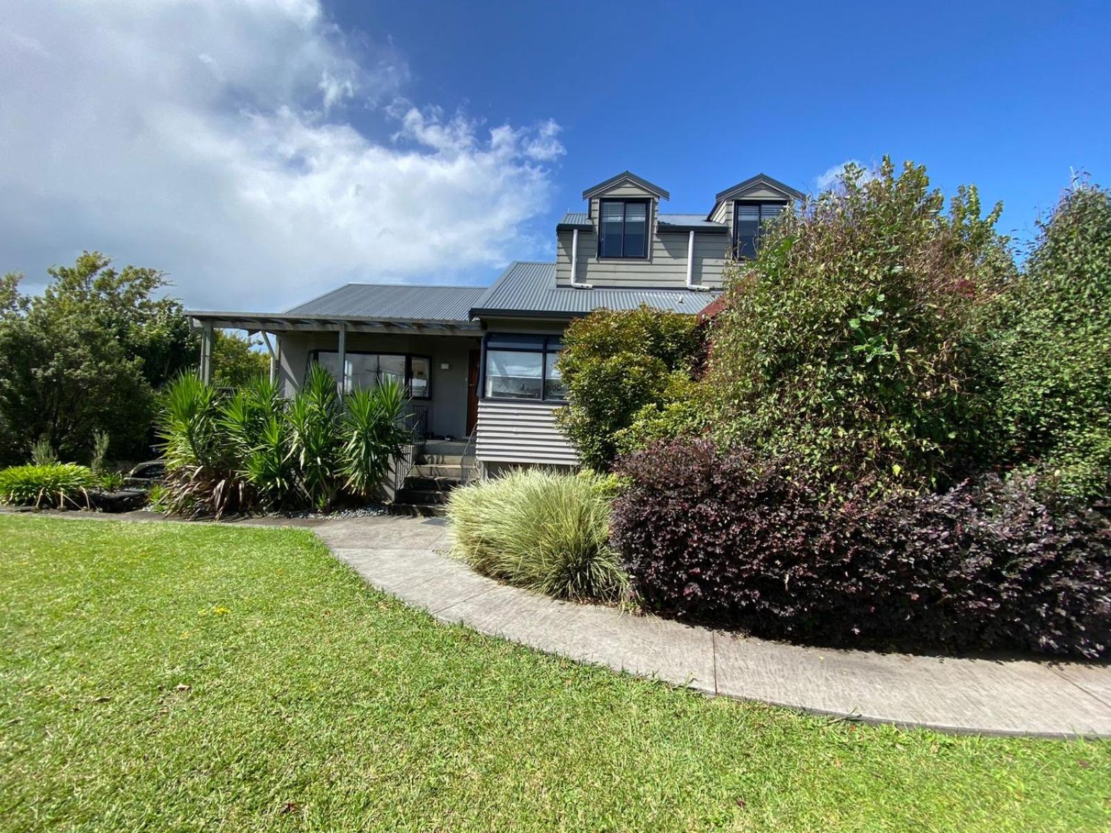 Hotel Dinsdale oasis and private spa pool