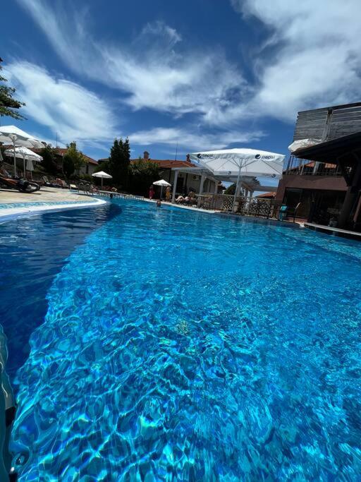 1 bedroom apartment in Bay View Villas resort