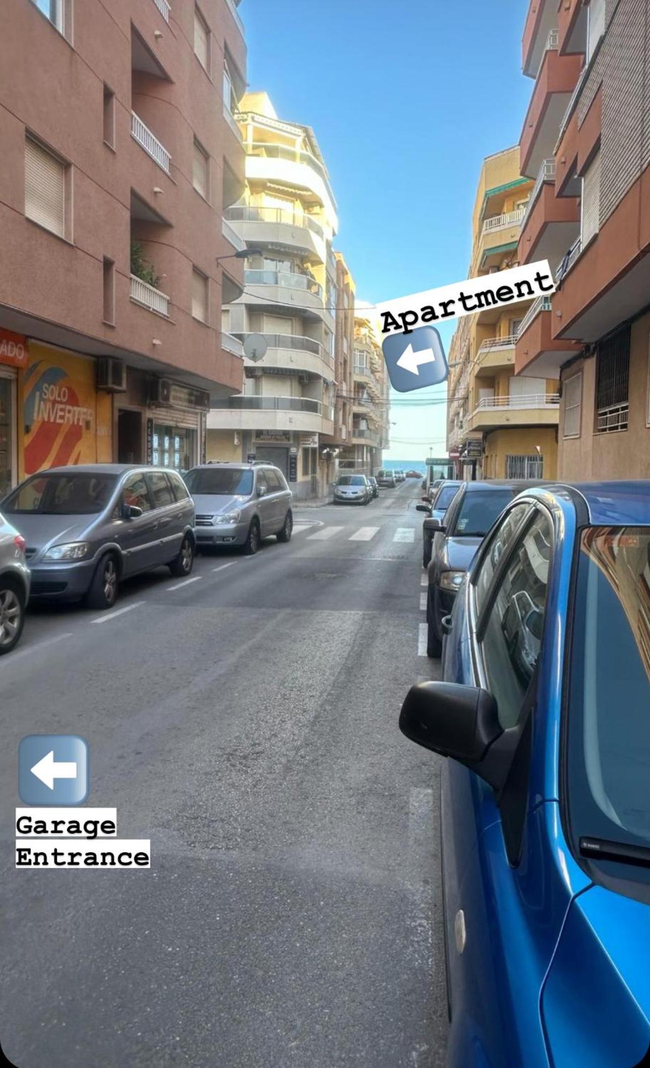Playa Los Locos Apartment with Garage