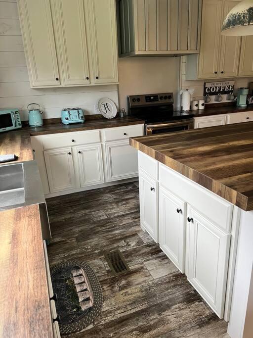 Tranquility 360°- Sleeps 6-8 Tylertown-Columbia view 4