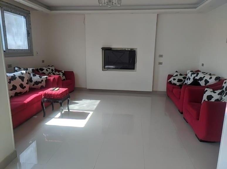 Comfy luxurious apartments in central location in Mansheyet El Bakry east Cairo