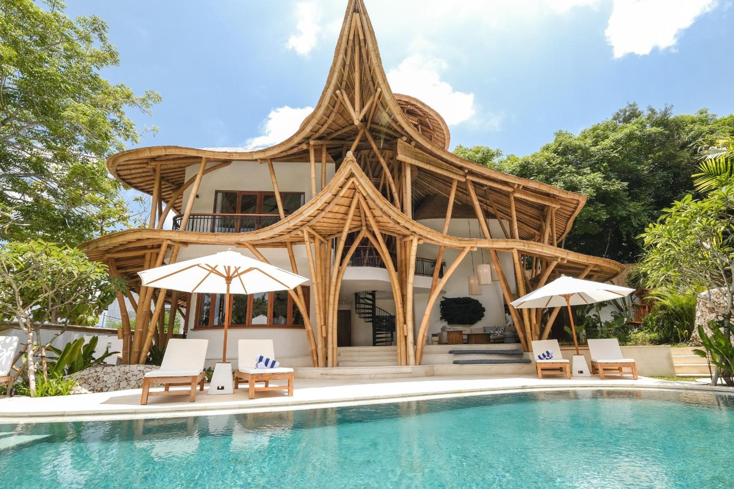 Hotel Ahura Luxury Villas - 5 Bedrooms Ocean View Bingin - Image 1