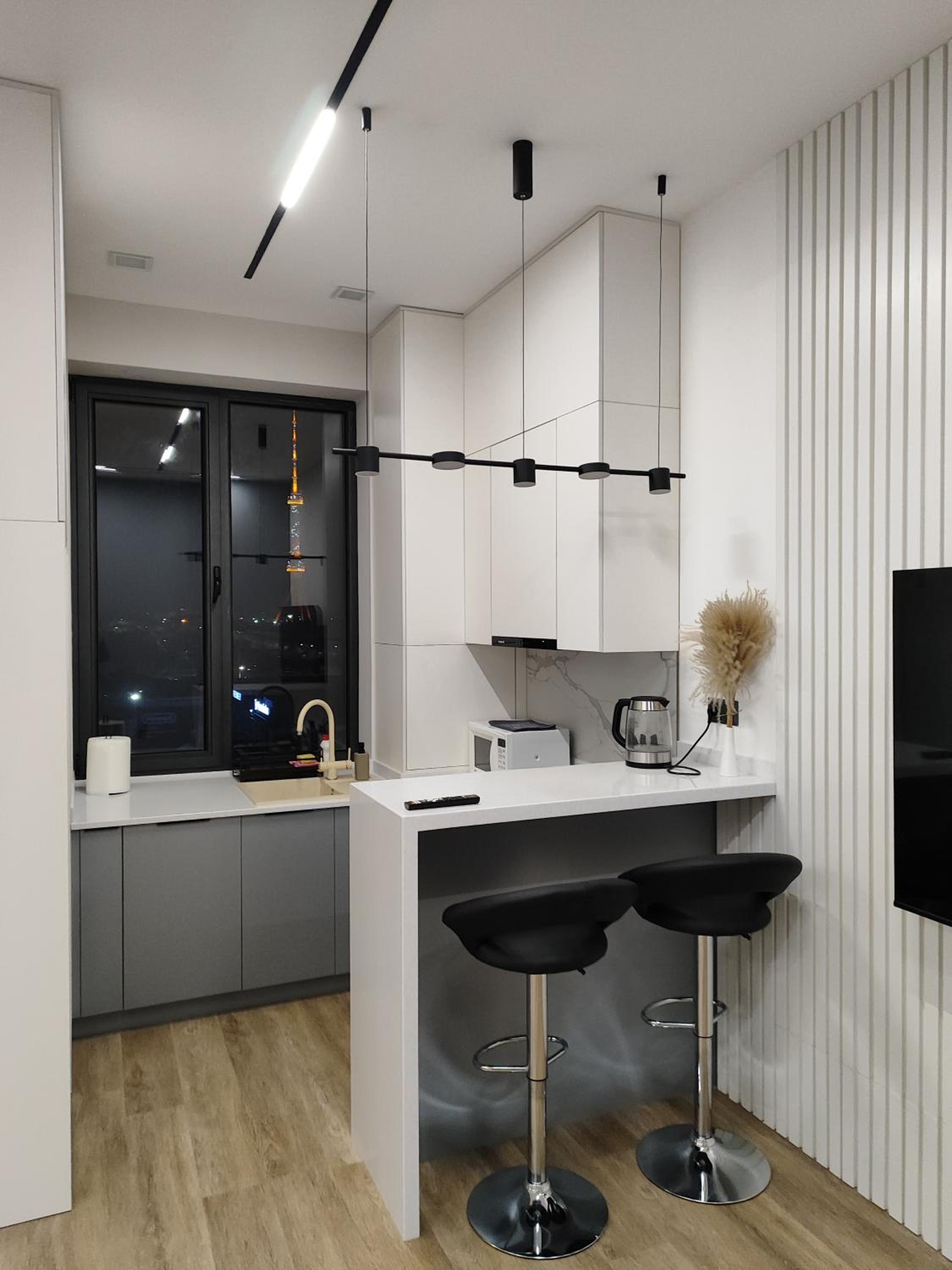 Minor-River apartment