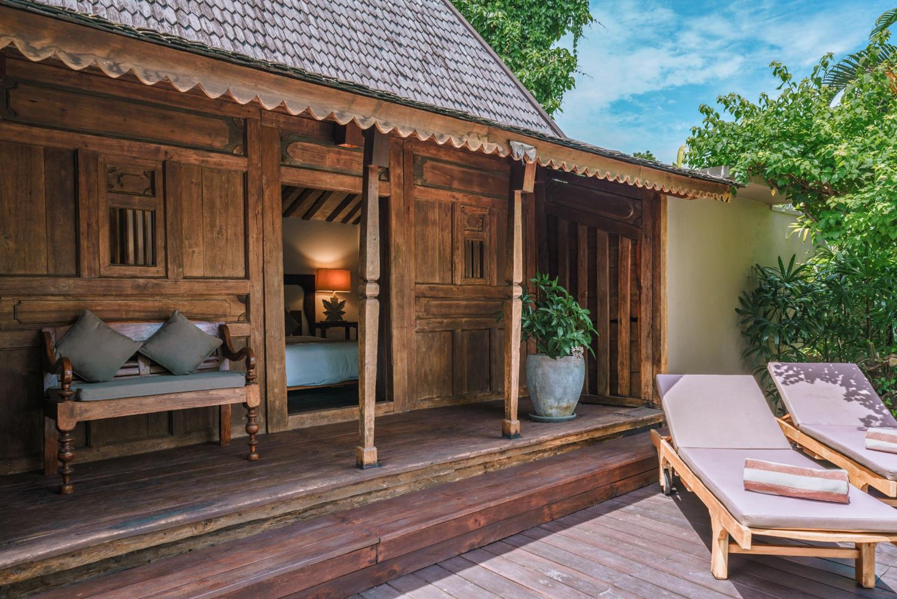 Villa Amore - Elegant 4-br Villa close to the beach view 3