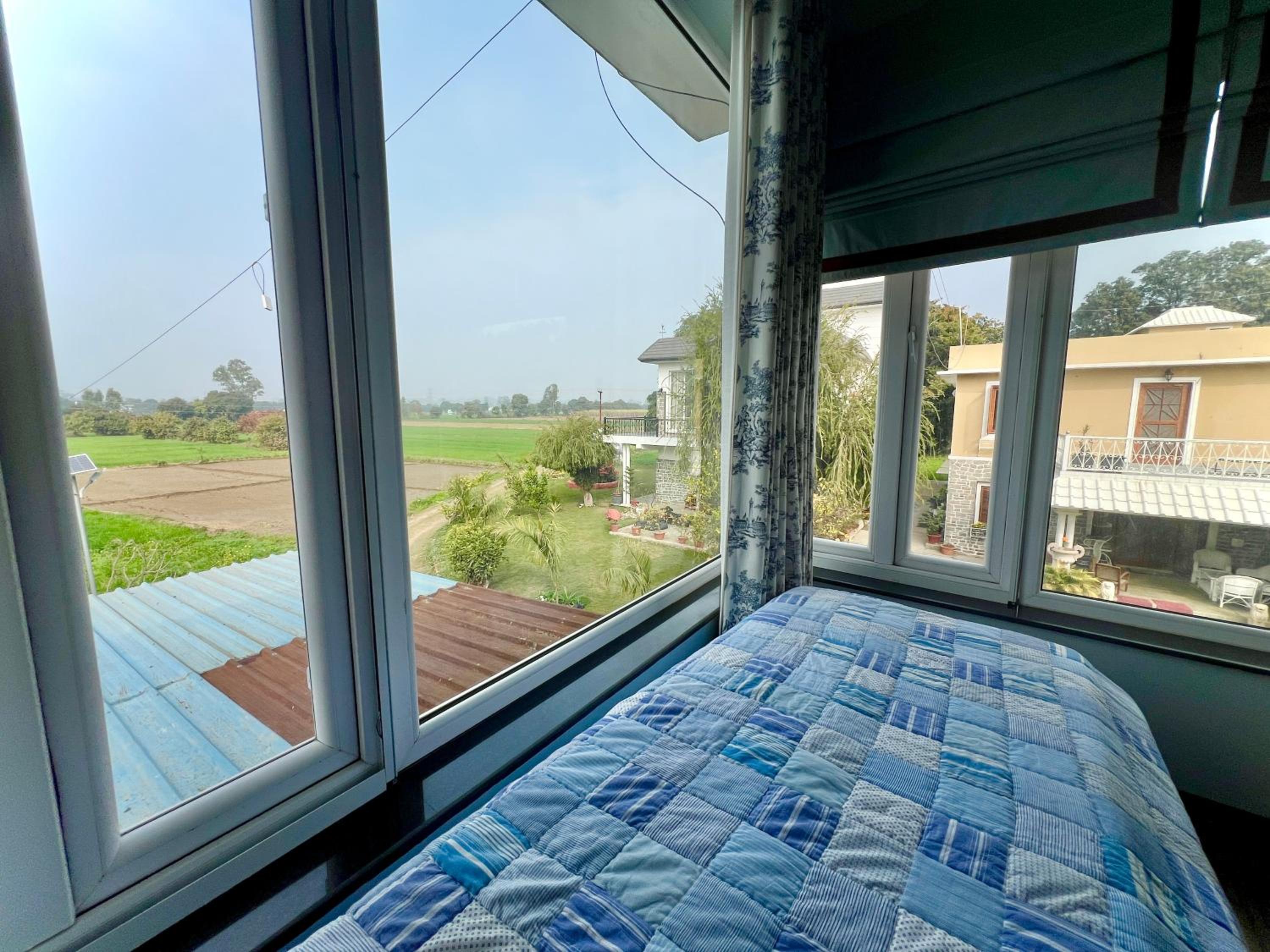 Brigadier Farm Stay Sunset Room view 2