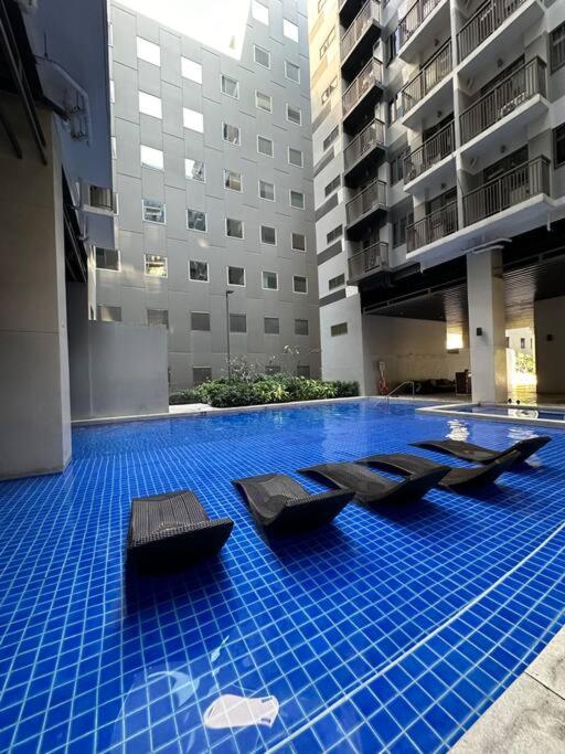 Mall of Asia MOA S Residences , IKEA Pasay , NAIA Airport , Manila Bay view 5