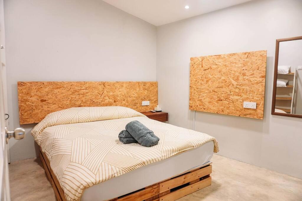 Plus Kuantan Homestay, 10-14pax with jacuzzi pool