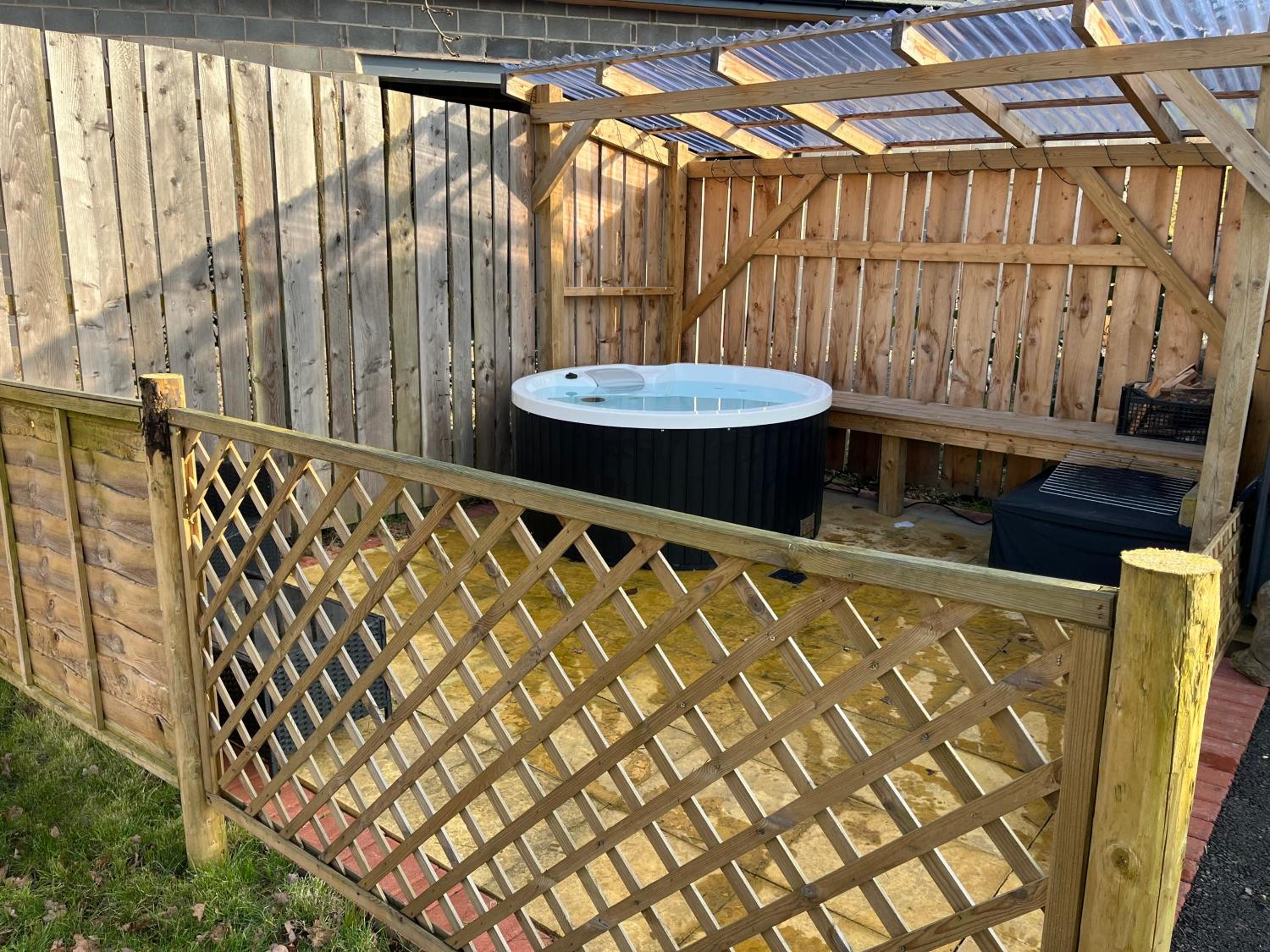 Squirrel Glamping Pod view 2