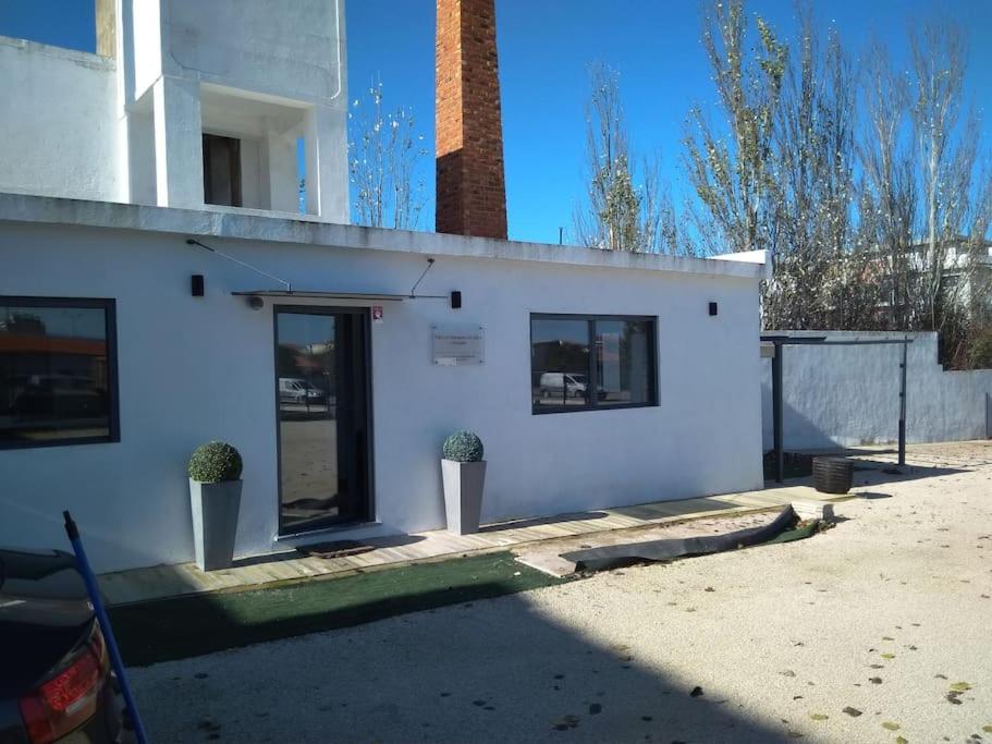 Privacidade na sua estadia no Centro do Montijo.
