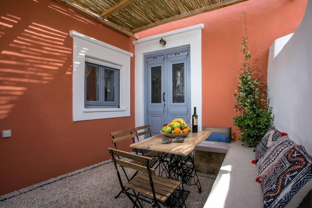 Villa Ilios - Traditional House Koskinou view 3