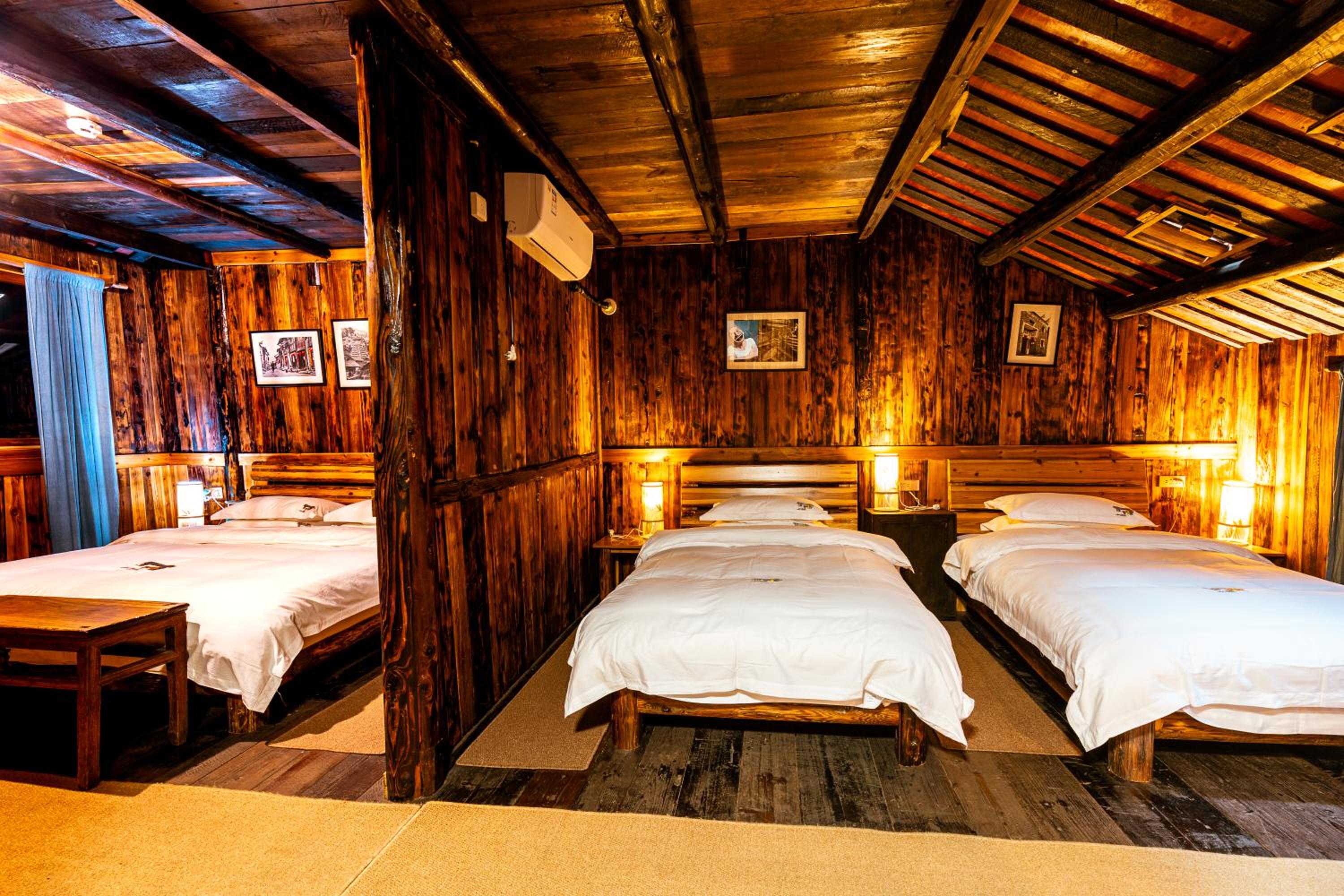 Lost World Sanjiang Guest house view 2