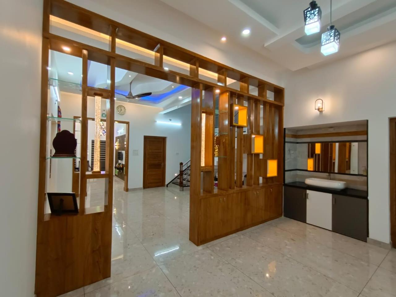 Athirapilly Night Lamp Homestay