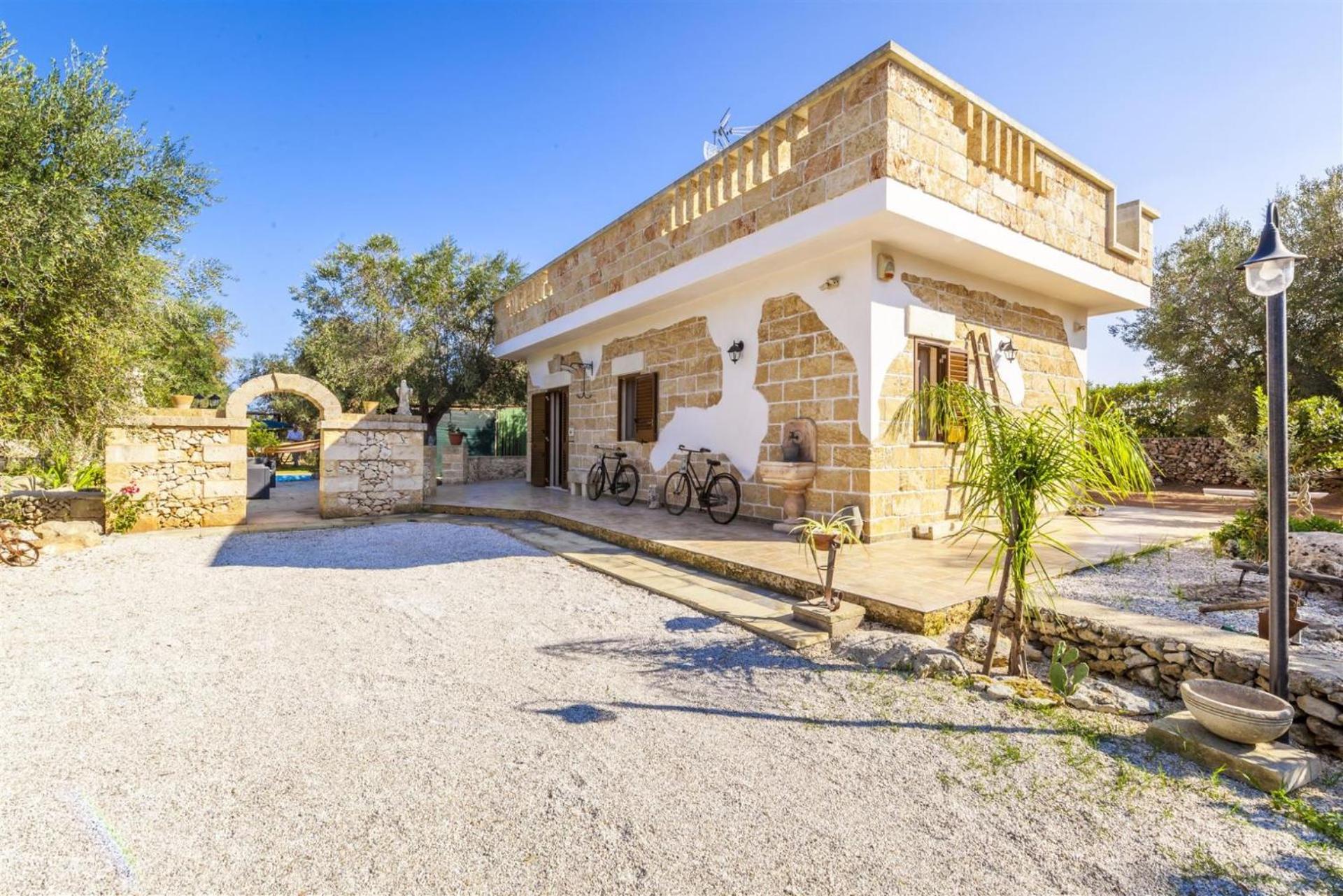 Villa Pietrara - Rive del Salento view 2