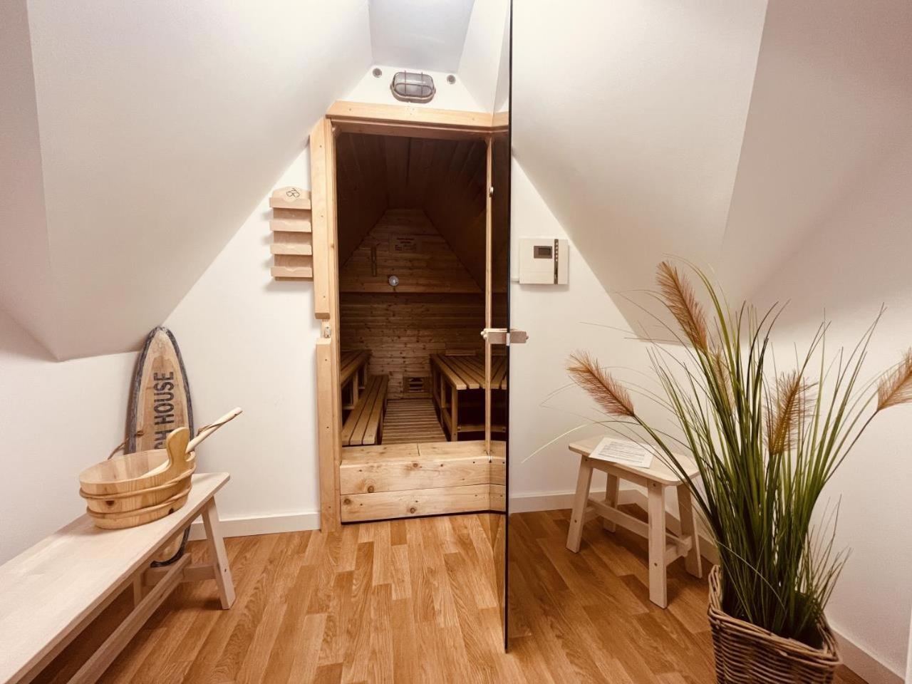 Ferienwohnung Ostwind in Born