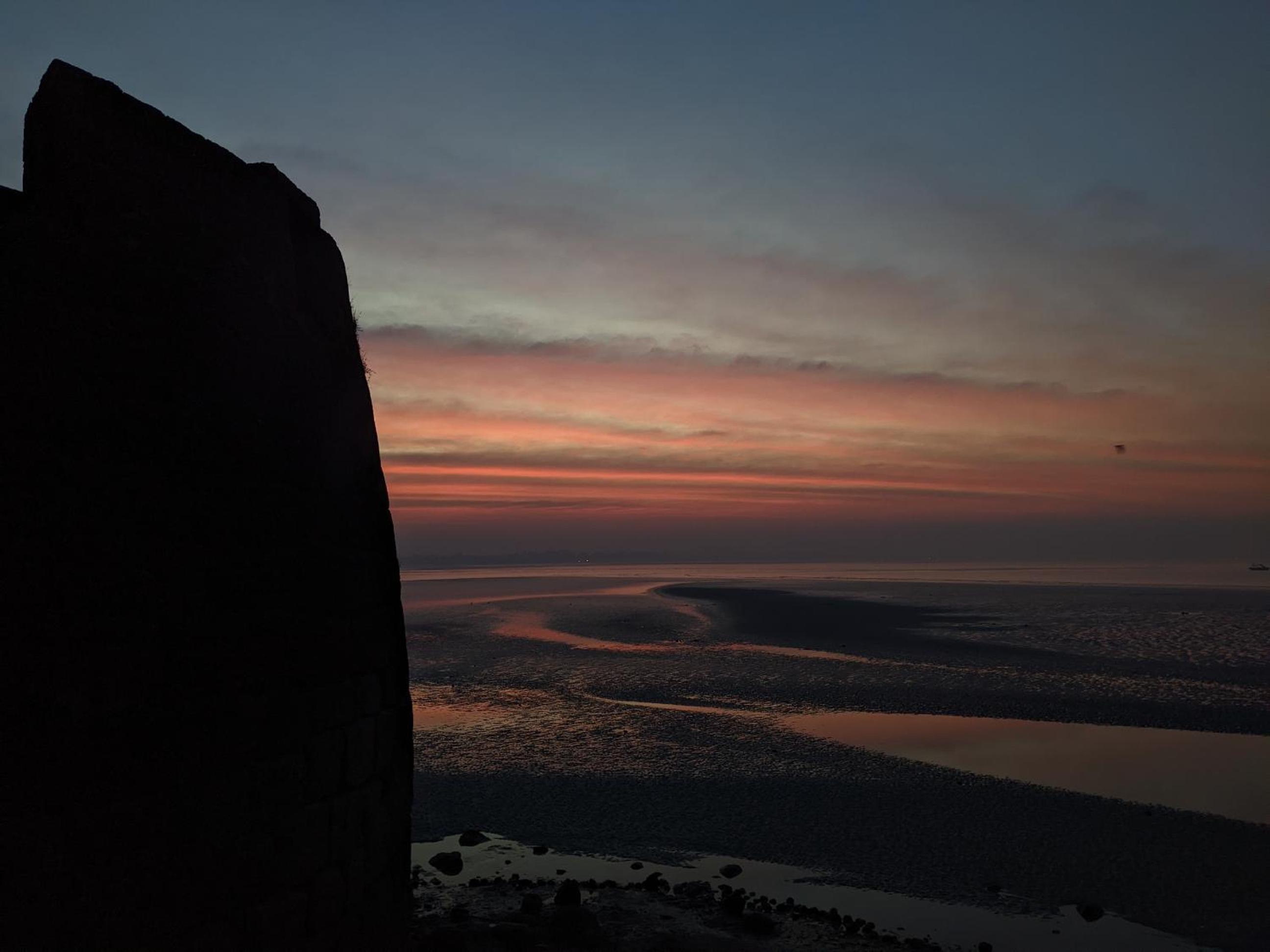 Awaara Backpackers Hostel, Alibag view 3