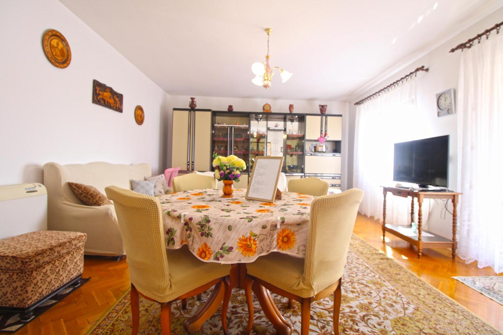 Apartment Cocaletto 2313 view 3