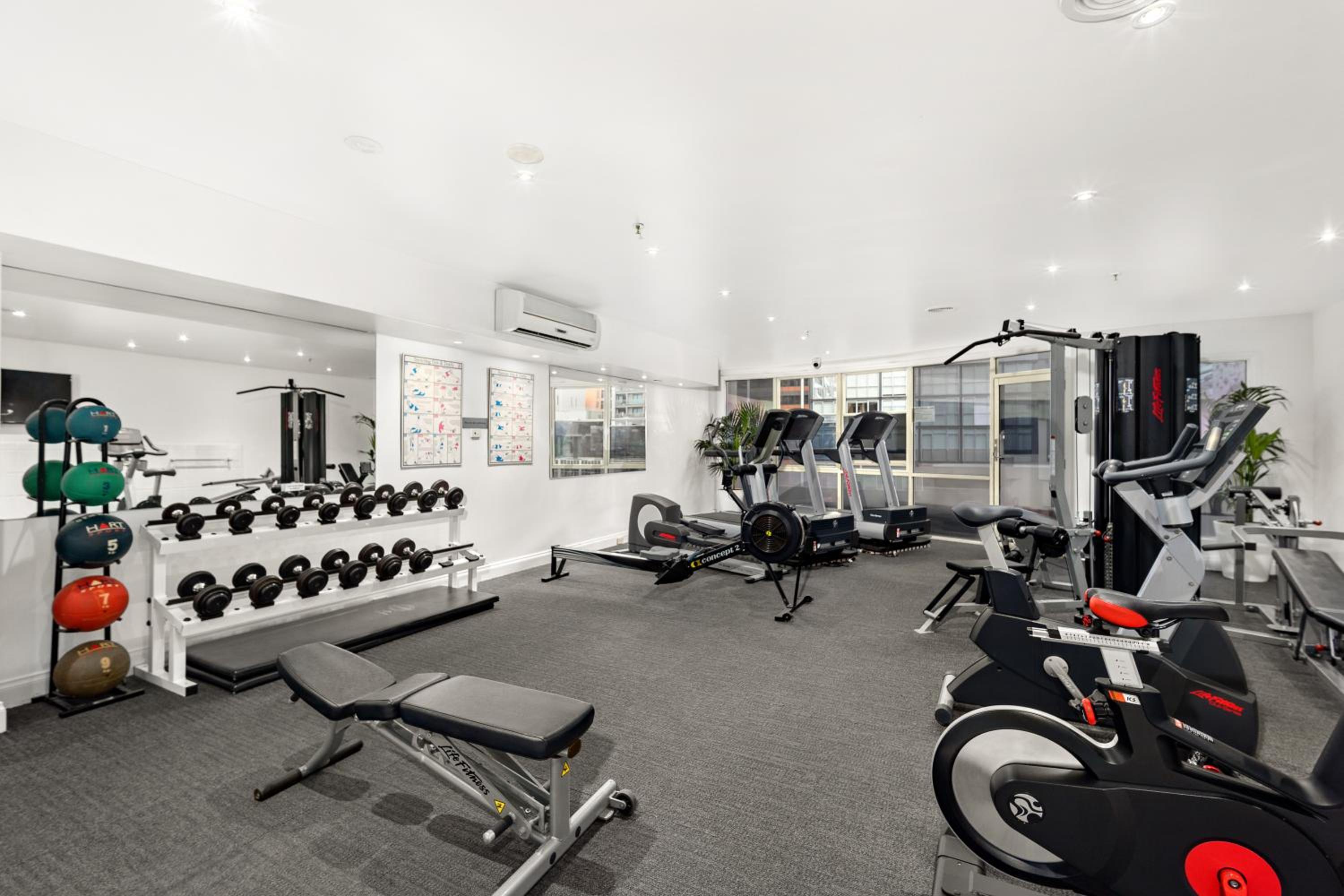 Melbourne City Suites