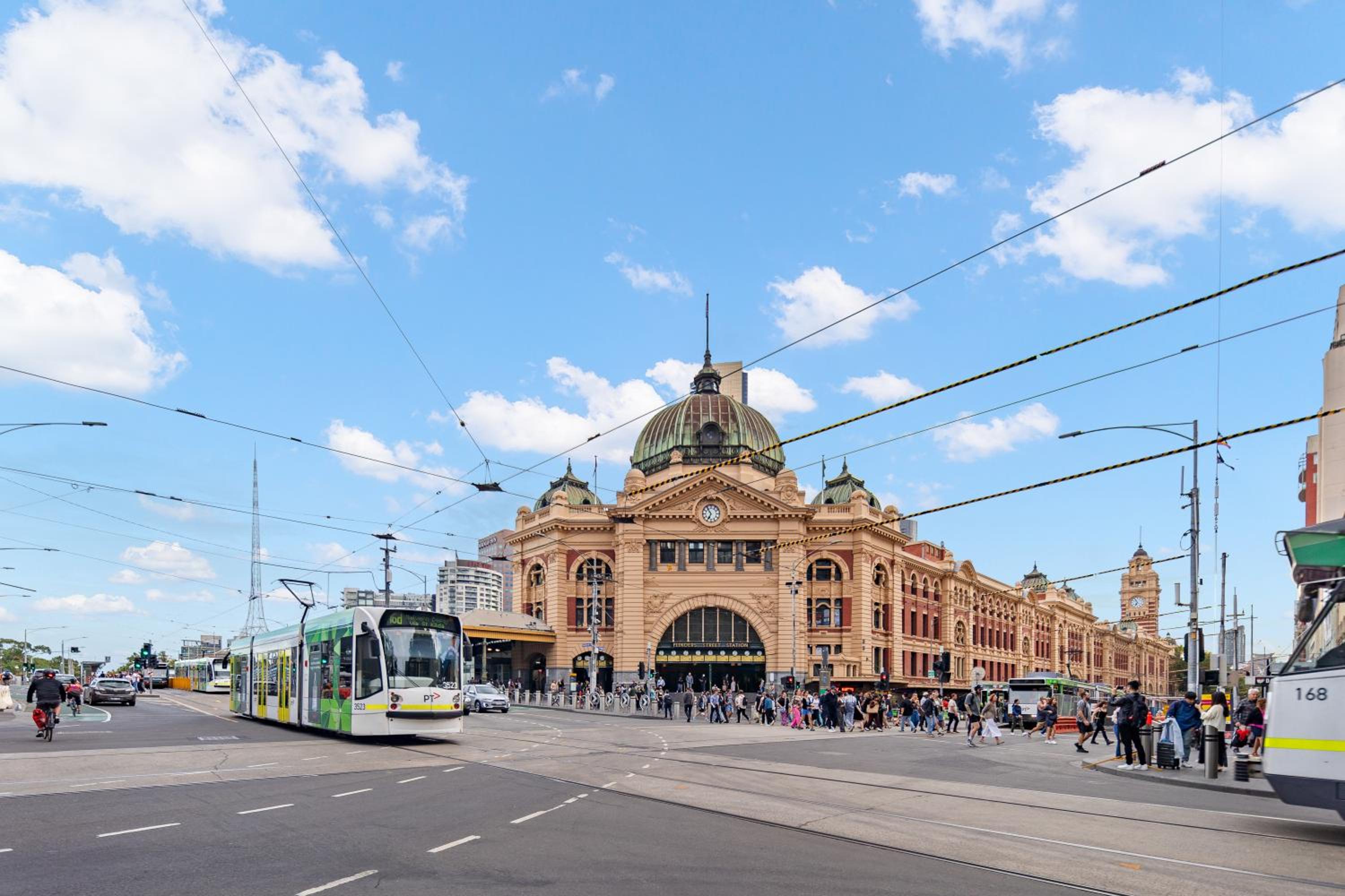 Melbourne City Suites