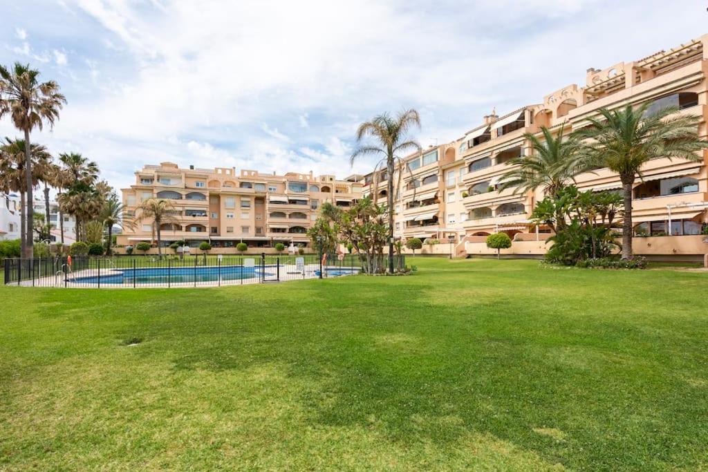 Playa de Los Álamos-Playamar Torremolinos Málaga.