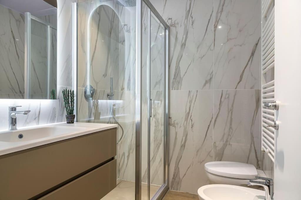 [Duomo Center] Two-room Design- Private Gym - Metro