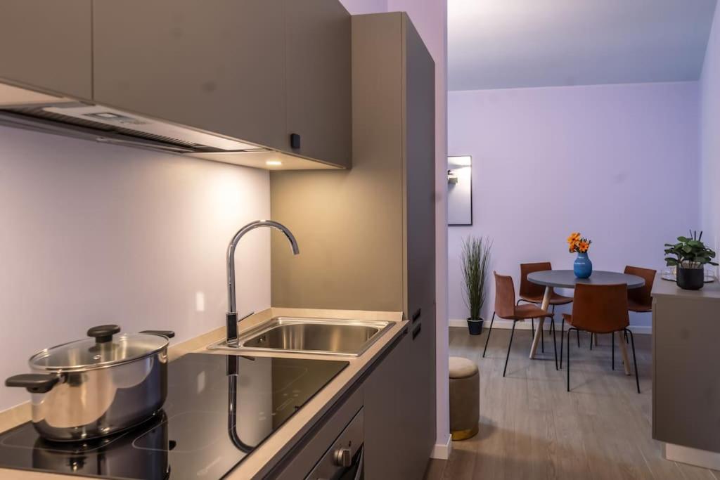 [Duomo Center] Two-room Design- Private Gym - Metro