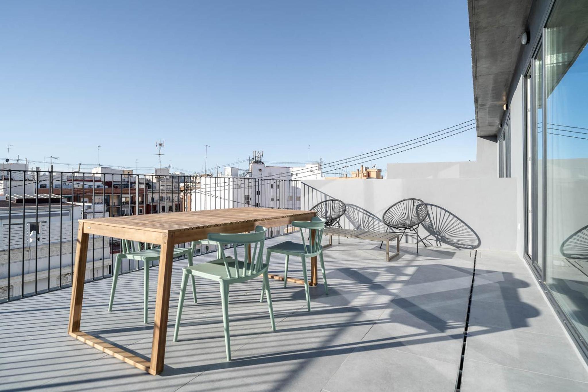 Limehome Valencia Carrer de Sant Jacint