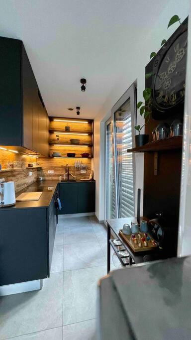 Beautiful High Standard Apartment view 5