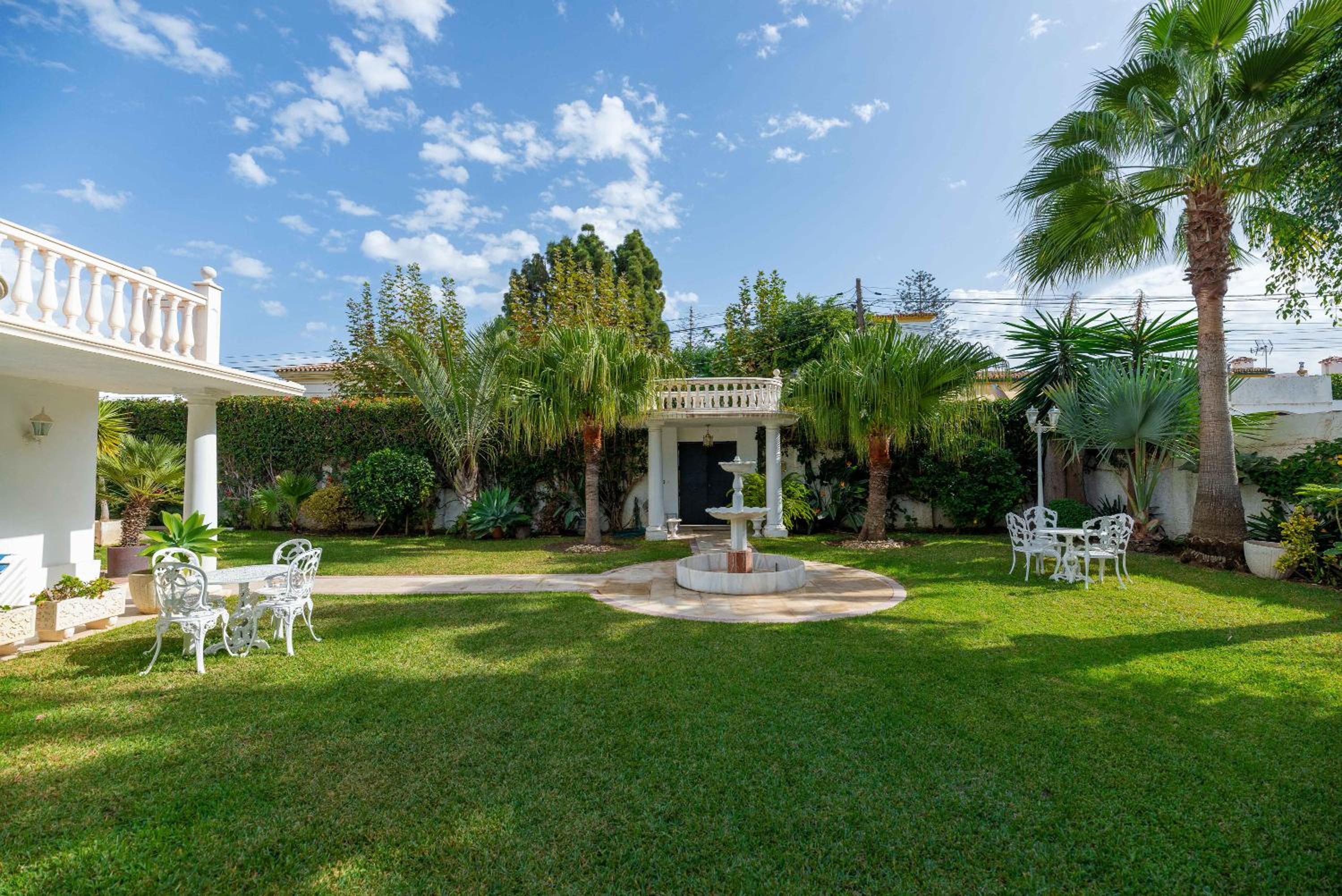 Lovely Villa Las Palmeras