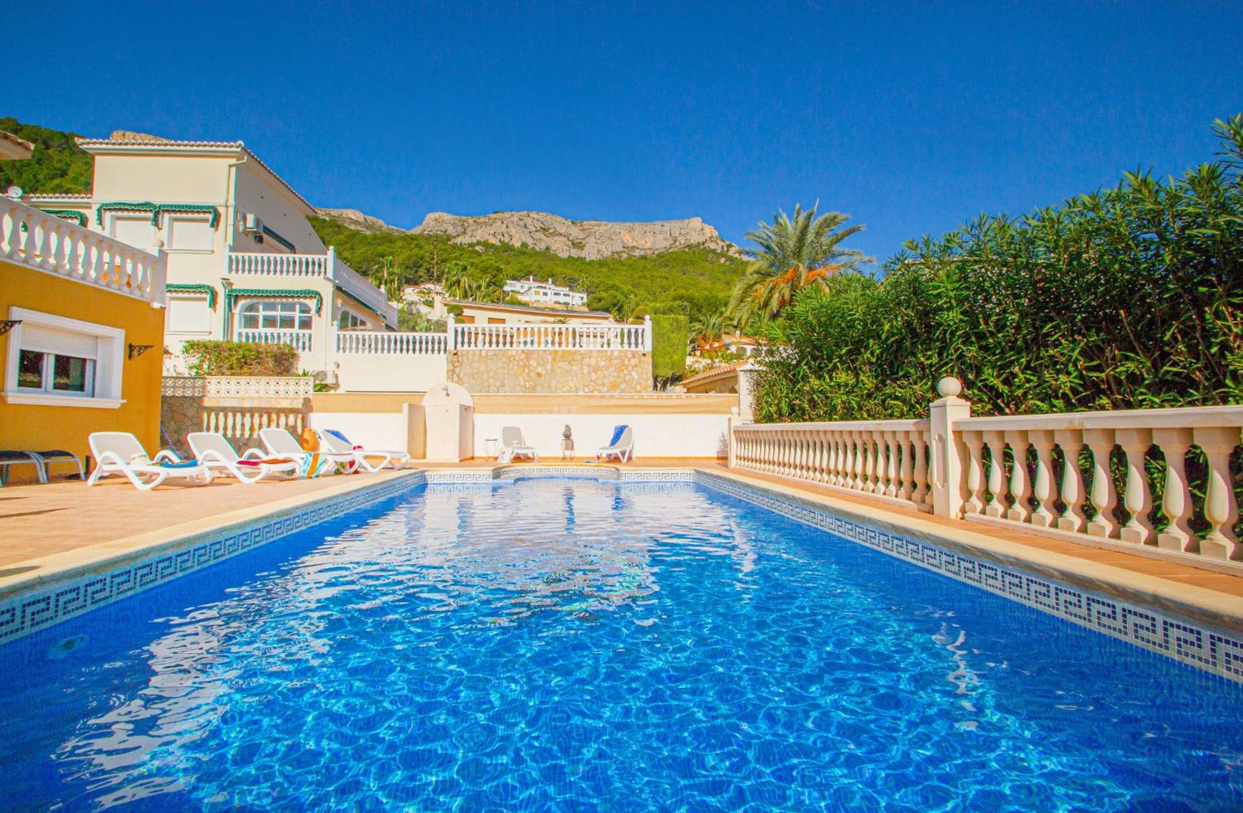Villa Helios - PlusHolidays