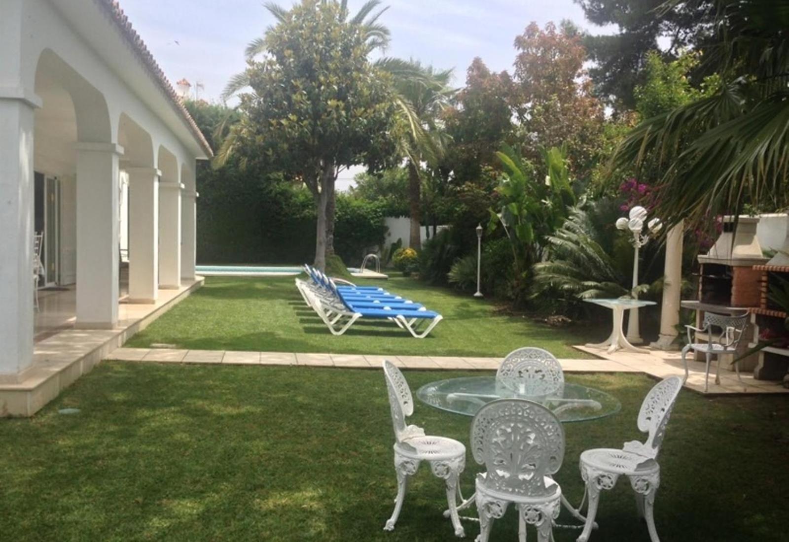 Beautiful Villa La Caracola