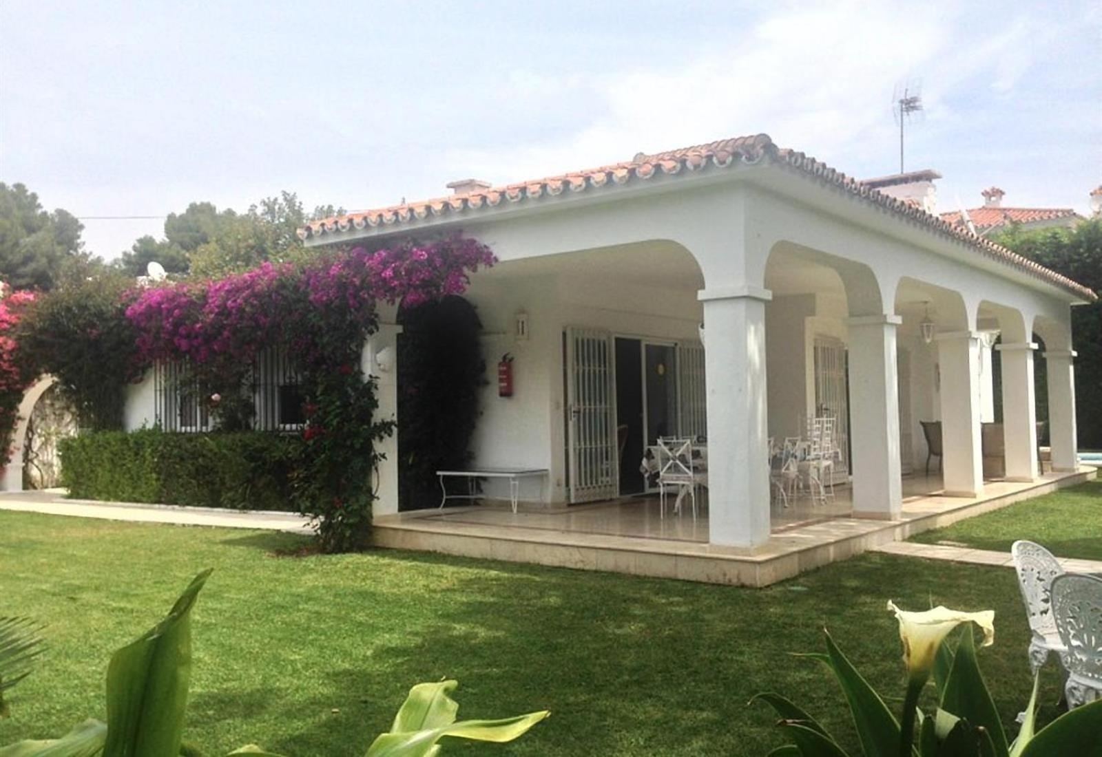 Beautiful Villa La Caracola