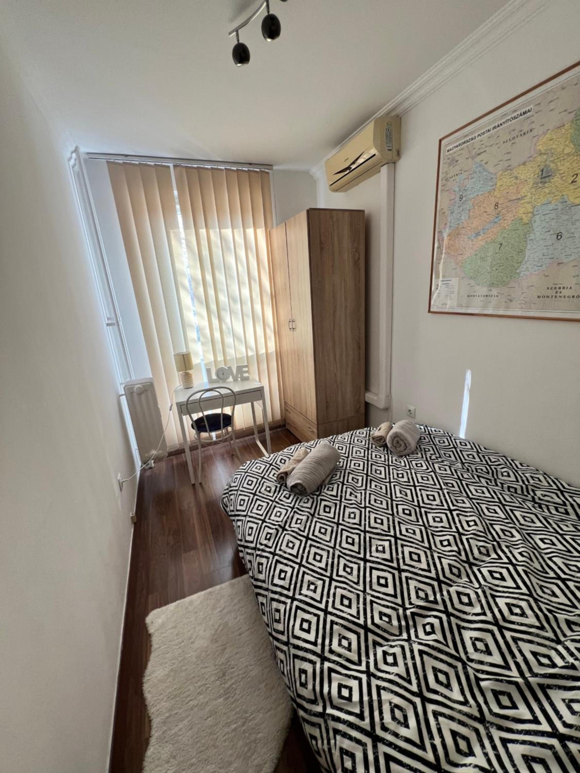 Meszlényi Apartman II