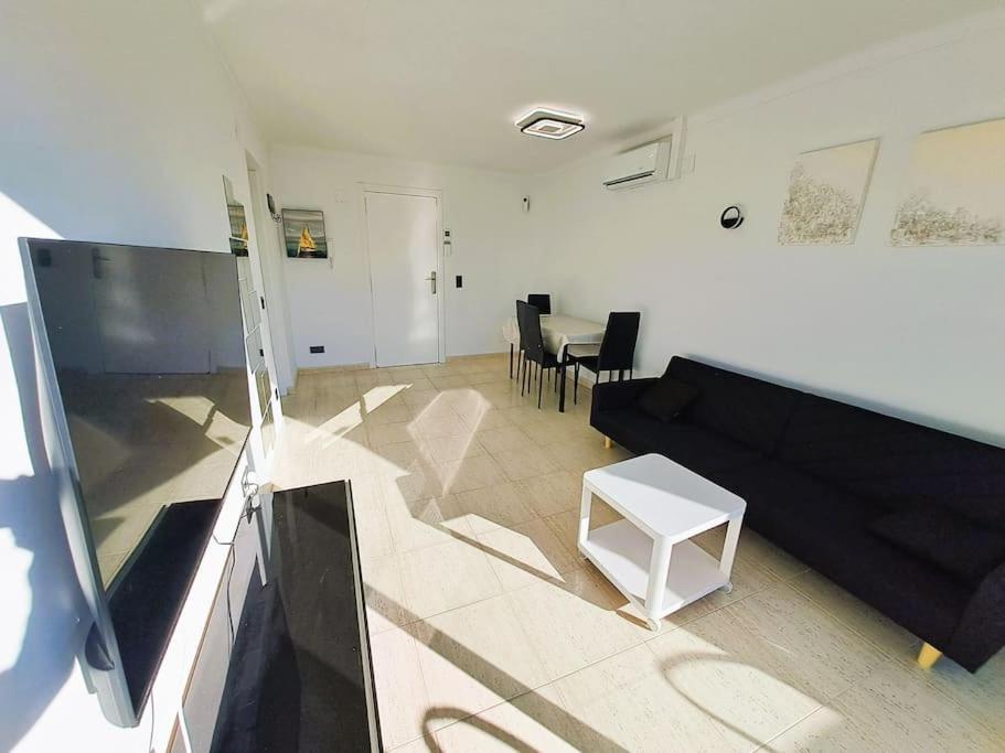 Apartamento 1a línea de mar view 2