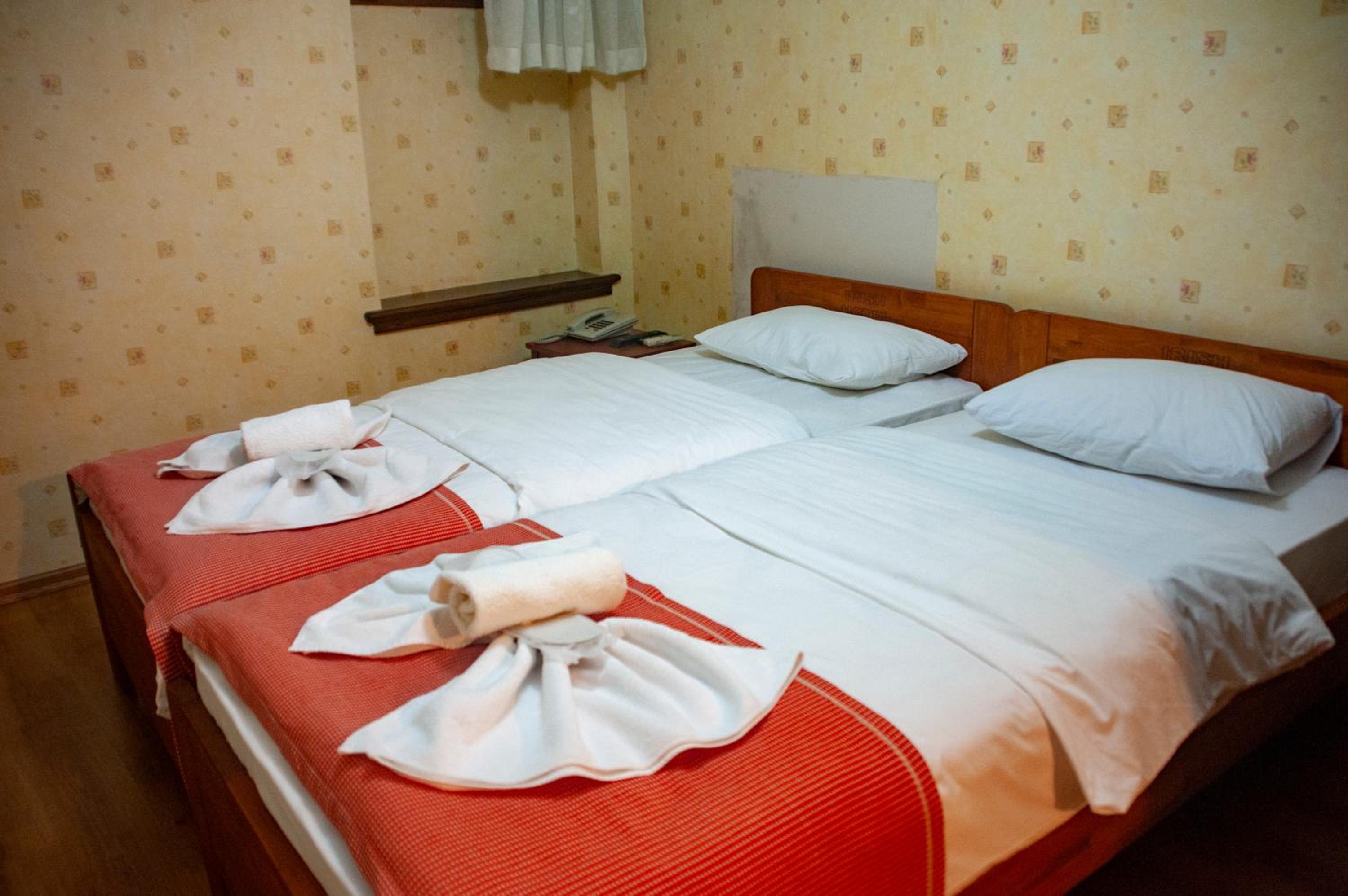 Istanbul Irish Otel - Image 7