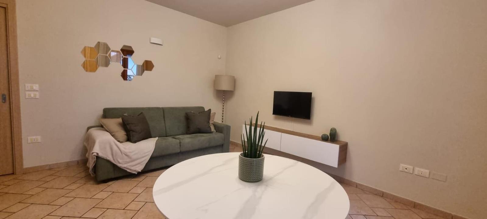 HOYA APARTMENT