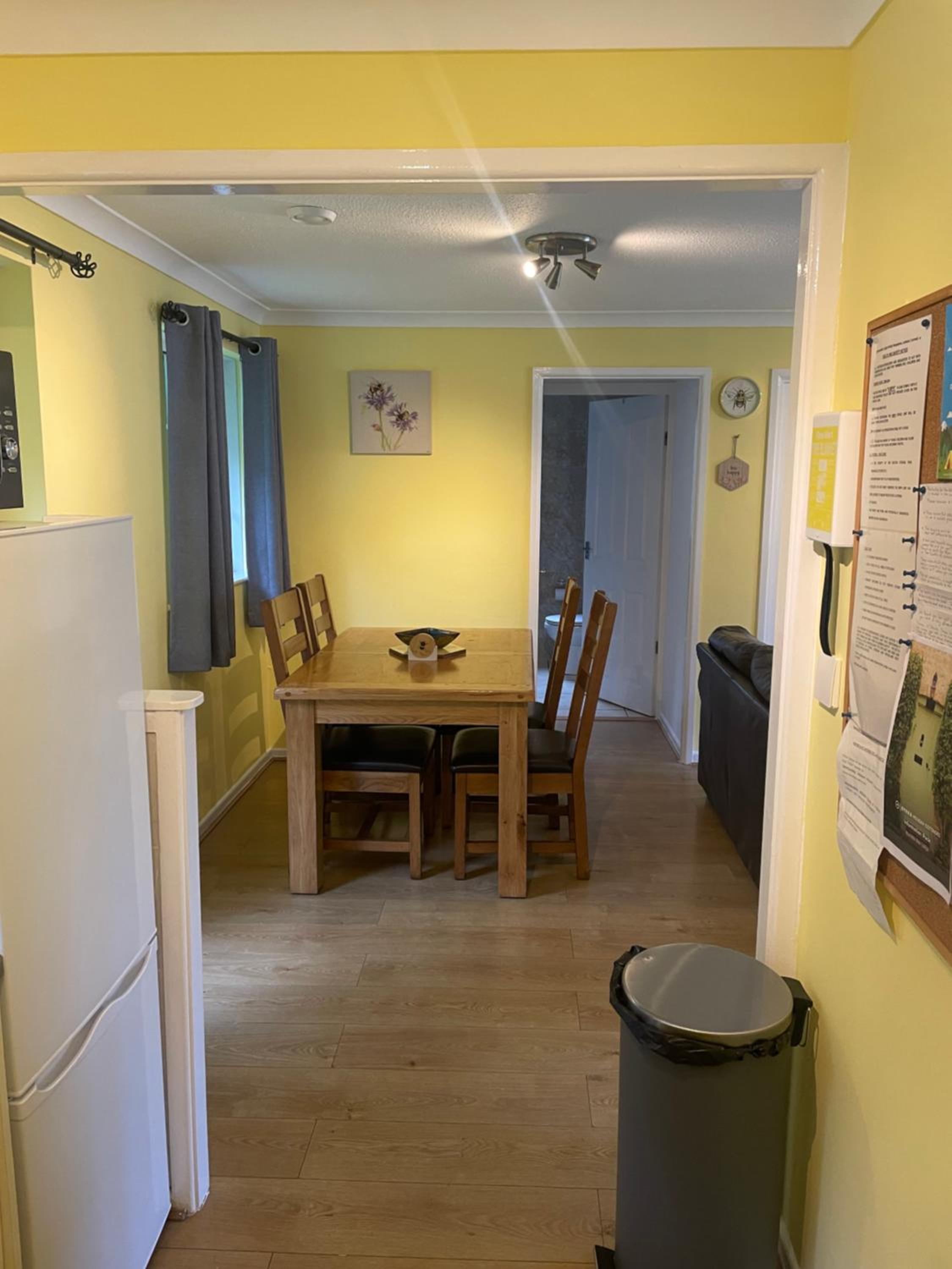 BumbleBee Lodge